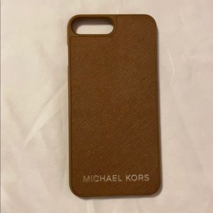 Michael Kors Accessories - Michael Kors Iphone 7/8 Plus Leather Phone Case Michael Kors Accessories - Michael Kors Iphone 7/8 Plus Leather Phone Case
